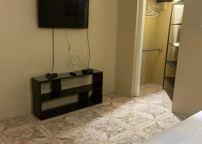Blessings Luxtel Liebeshotel Montego Bay
